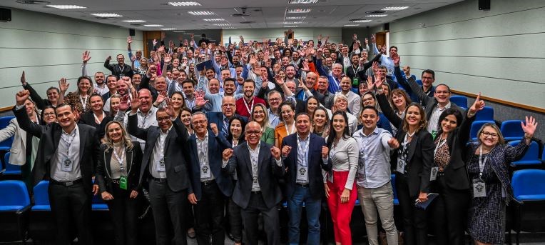 SICREDI UNIÃO PR/SP: Em Brasília, cooperativa reúne colaboradores em encontro anual