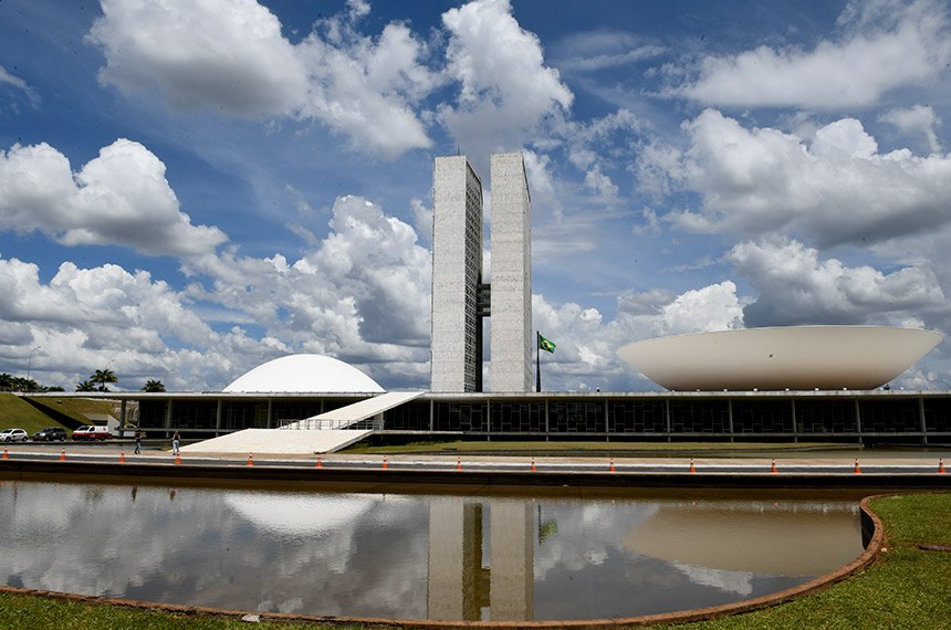 LEGISLATIVO: Congresso tem até 7 de agosto para aprovar três medidas provisórias