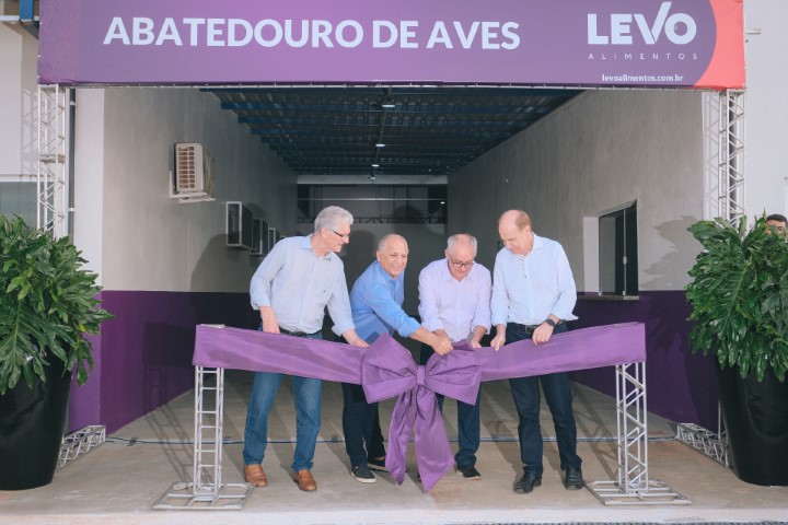 C.VALE: Incubatório e Abatedouro de Aves da Levo são inaugurados em Iporã 
