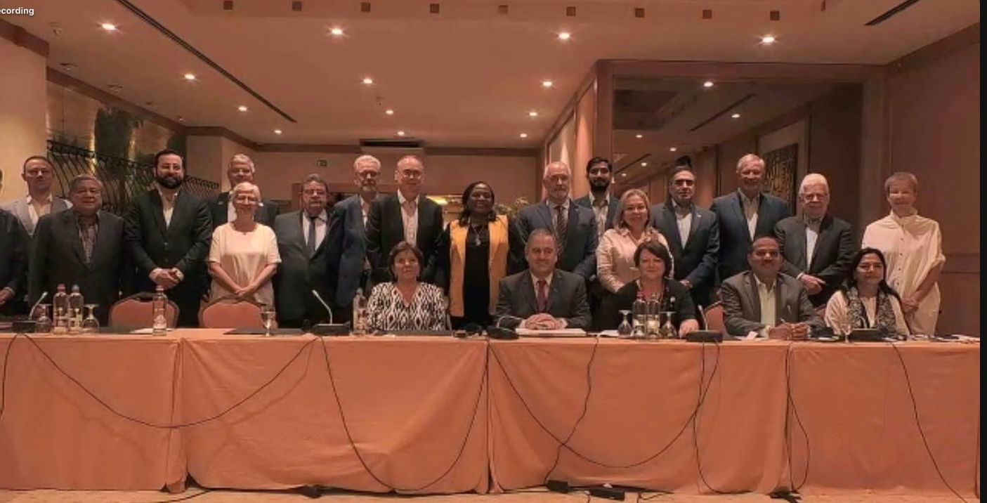 COOPERATIVISMO: Presidente do Sistema OCB participa da primeira reunião do Conselho da ACI