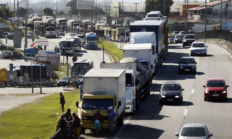 AUXÍLIO: Benefício para caminhoneiros começa a ser pago em 9 de agosto