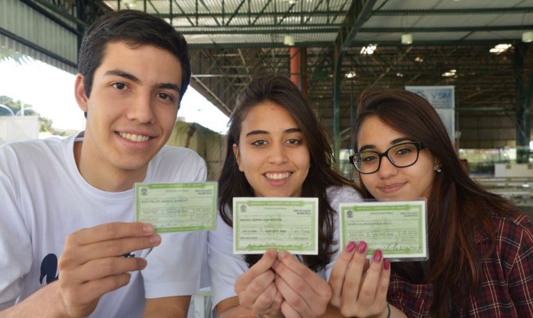 ELEIÇÕES 2022: Número de eleitores entre 16 e 18 anos aumenta 47% desde 2018