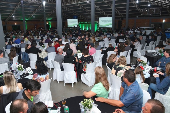 SICREDI ALIANÇA: Realizada Assembleia de Consórcios com maior volume de vendas já registrado na história da cooperativa