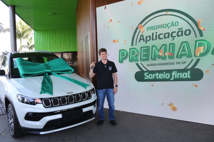 SICREDI PROGRESSO: Entregue o prêmio final da Campanha de Aplicação Premiada 