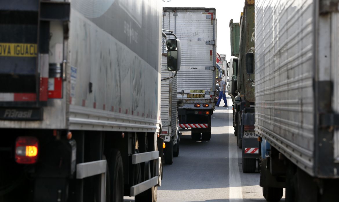 TAC: Prazo para autodeclaração de caminhoneiros é prorrogado para dia 12