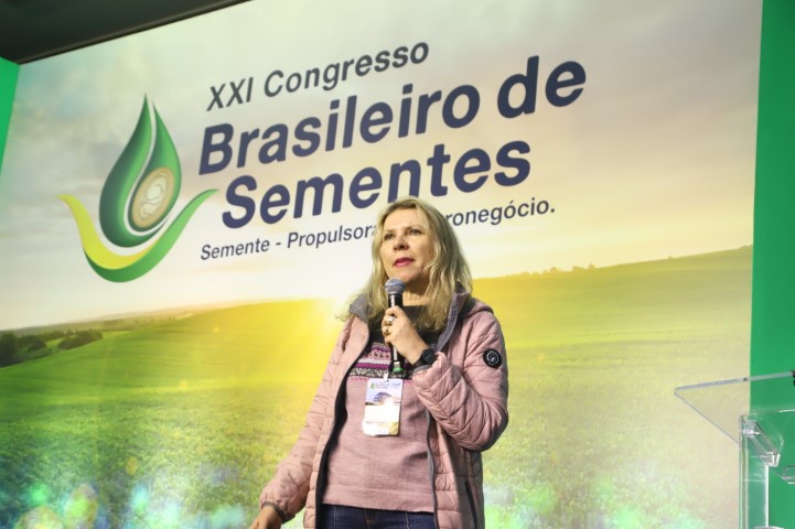 CBSEMENTES: Brasil vai depositar sementes de soja, forrageiras e frutíferas nativas no Banco Mundial da Noruega