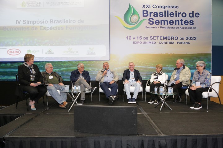 CBSEMENTES: IV Simpósio Brasileiro de Sementes Forrageiras debate elos da cadeia produtiva