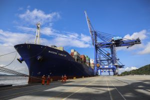 COMÉRCIO EXTERIOR II: Vendas melhoram em agosto no Paraná