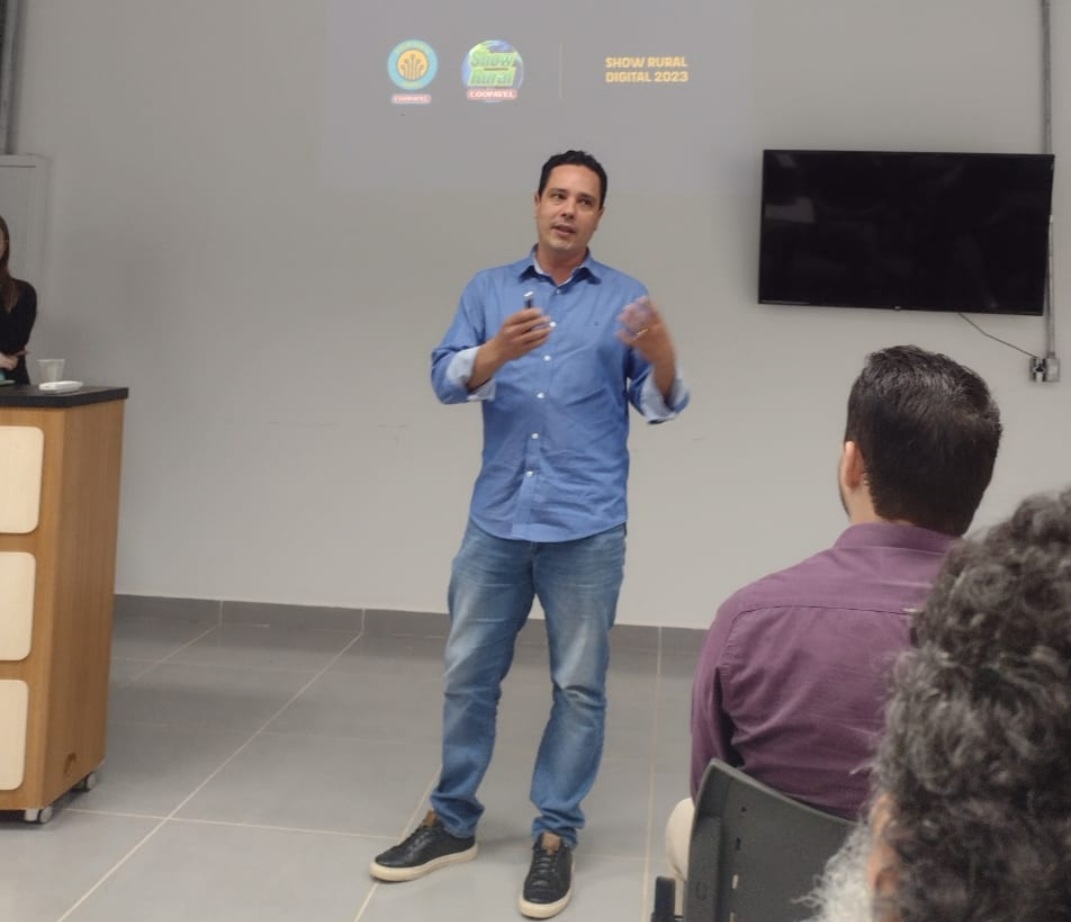 COOPAVEL: Show Rural Digital e Iguassu Valley realinham parceria a evento de 2023