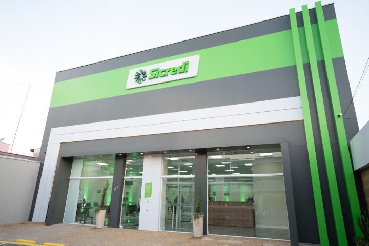 SICREDI IGUAÇU: Expansão gera oportunidades para associados e comunidade 