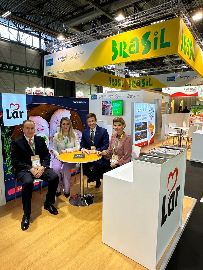 LAR: Em Paris, cooperativa participa de uma das feiras mais prestigiadas do mundo 