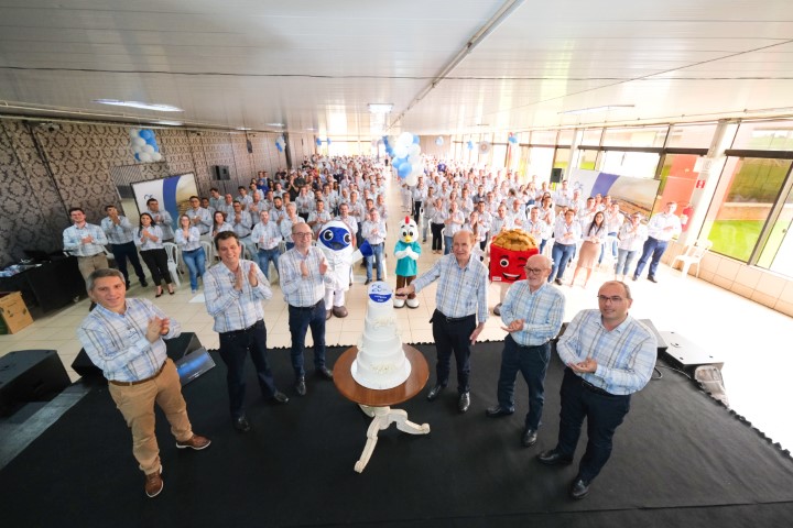 C.VALE: Complexo Agroindustrial completa 25 anos 