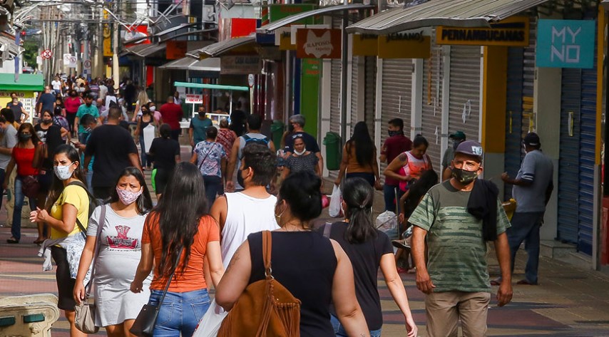 PNAD CONTÍNUA: Desemprego cai para 8,7% no terceiro trimestre