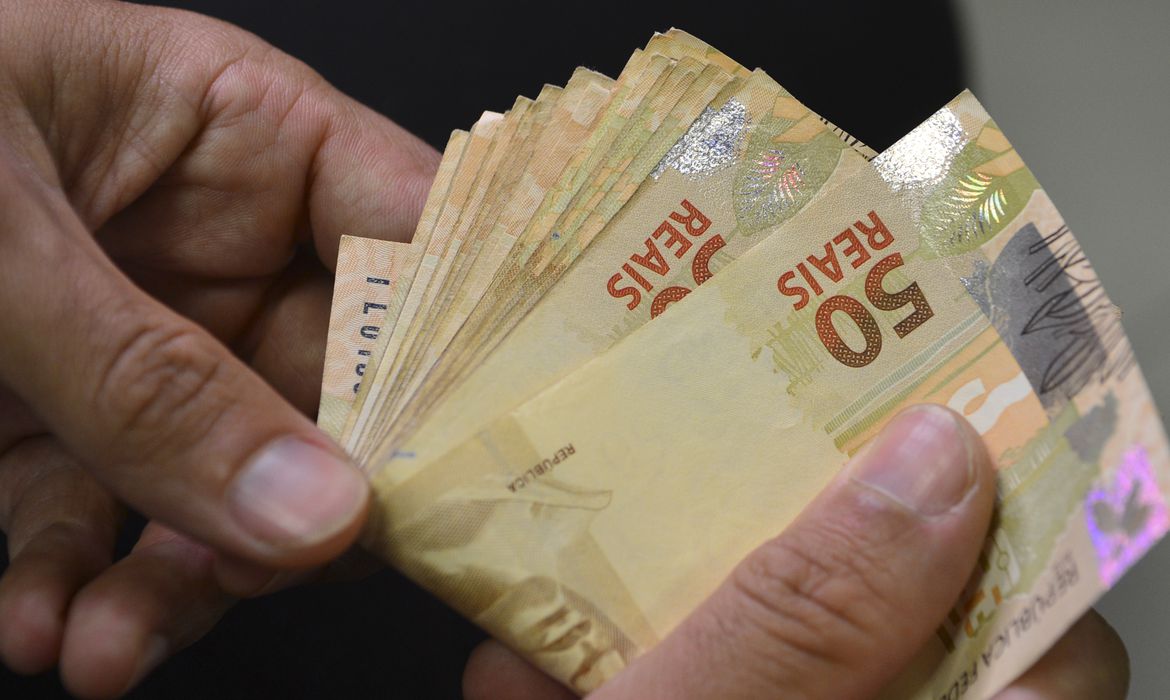 ECONOMIA II: Prazo de linhas do Pronampe sobe para 72 meses