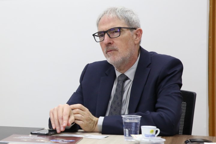 INTERNACIONAL: Cônsul-geral de Israel visita sede do Sistema Ocepar