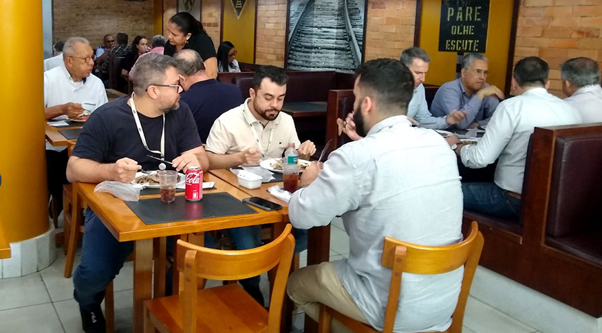 IBGE: Com serviços afetados pela pandemia, PIB de 2020 cai 3,3%