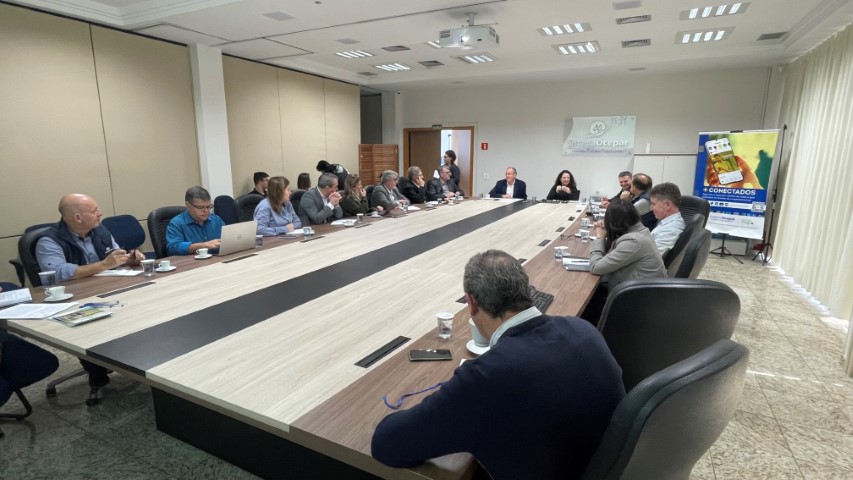 SISTEMA OCEPAR: Gestores participam de reunião de avaliação do ano e planejamento de 2023
