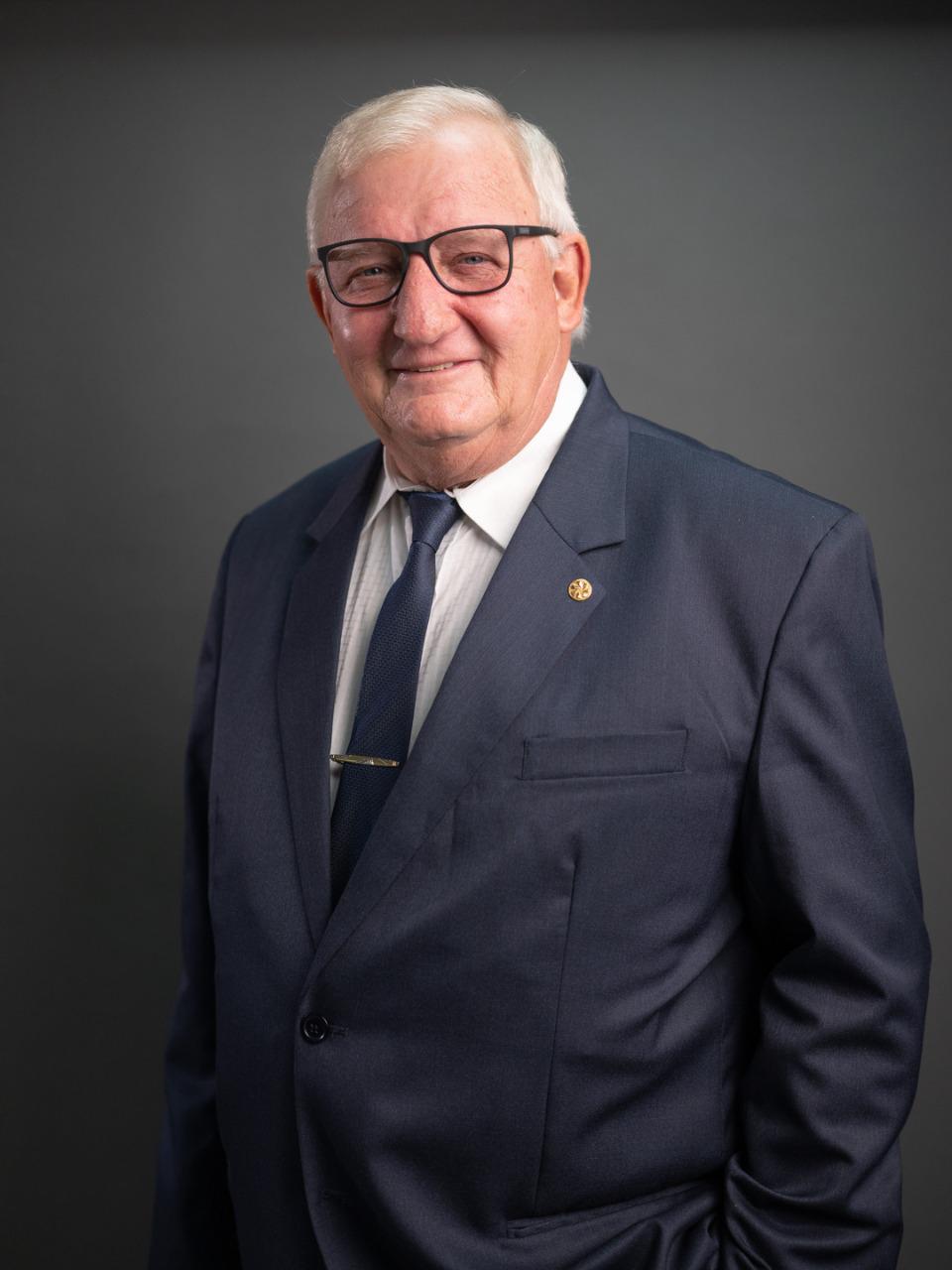 PERDA: Sicredi Aliança PR/SP comunica o falecimento do presidente da cooperativa, Adolfo Rudolfo Freitag