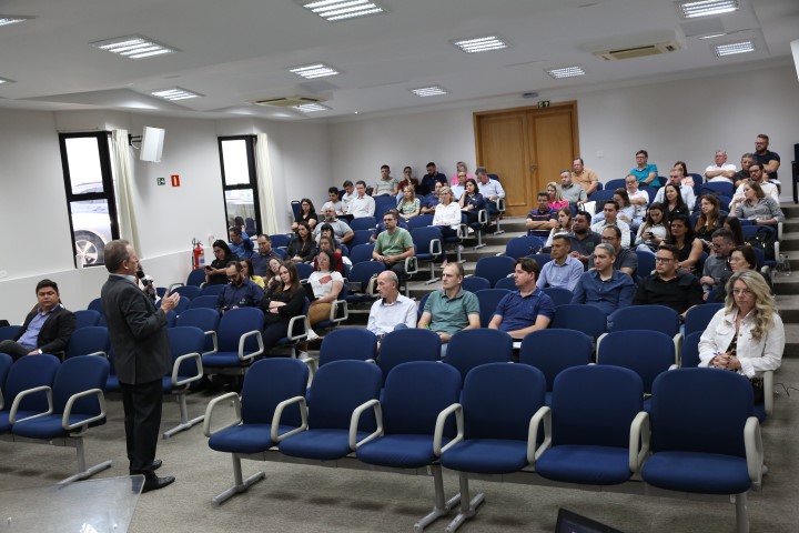 TREINAMENTO: Sescoop/PR promove curso de preparação e fechamento de balanço 