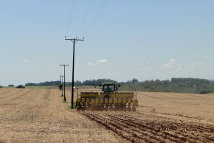 ENERGIA SEGURA: Copel e entidades do agronegócio promovem campanha para evitar acidentes na área rural; Ocepar é uma das parceiras