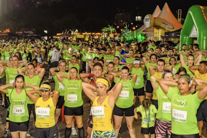 UNIMED CASCAVEL: Corrida Noturna promovida pela cooperativa volta ao calendário dos principais eventos de rua do PR