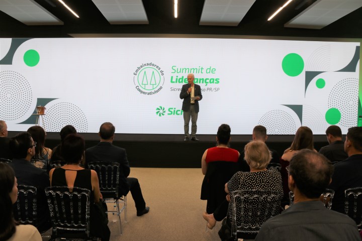 SICREDI PROGRESSO: 4ª edição do Summit de Lideranças reúne mais de 200 convidados 