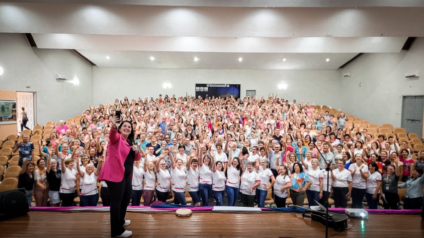 CRESOL: Cooperativa desenvolve projeto com foco na 3ª idade 