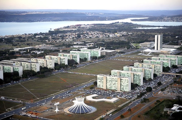 EXECUTIVO FEDERAL: MP assinada no domingo detalha atribuições dos 37 ministérios de Lula