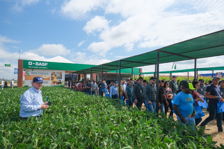 C.VALE: Dia de campo recebe cinco mil visitantes
