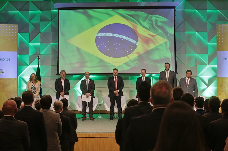 RECONHECIMENTO: Mapa premia 27 empresas e cooperativas por boas práticas de integridade; Castrolanda e Copacol estão entre as contempladas