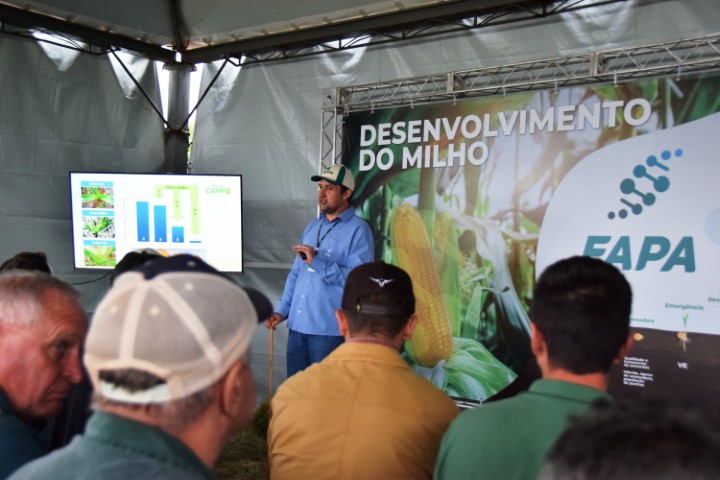 AGRÁRIA: Cooperados e visitantes de diversas cidades participam do Dia de Campo de Verão 2023