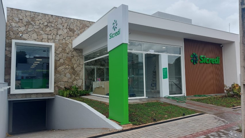 SICREDI DEXIS: Cooperativa investe em nova agência em Cruzeiro do Oeste
