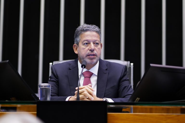 LEGISLATIVO: Lira afirma que há vontade política para votar reforma tributária neste ano