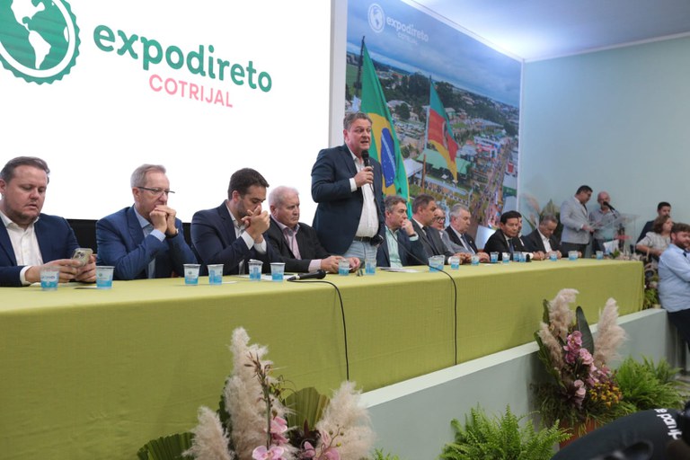 MAPA: Na Expodireto, ministro Fávaro defende redução de taxas de juros para o setor e segurança jurídica