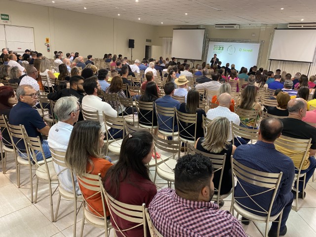 SICREDI PLANALTO DAS ÁGUAS: Assembleia é realizada em Guarapuava 