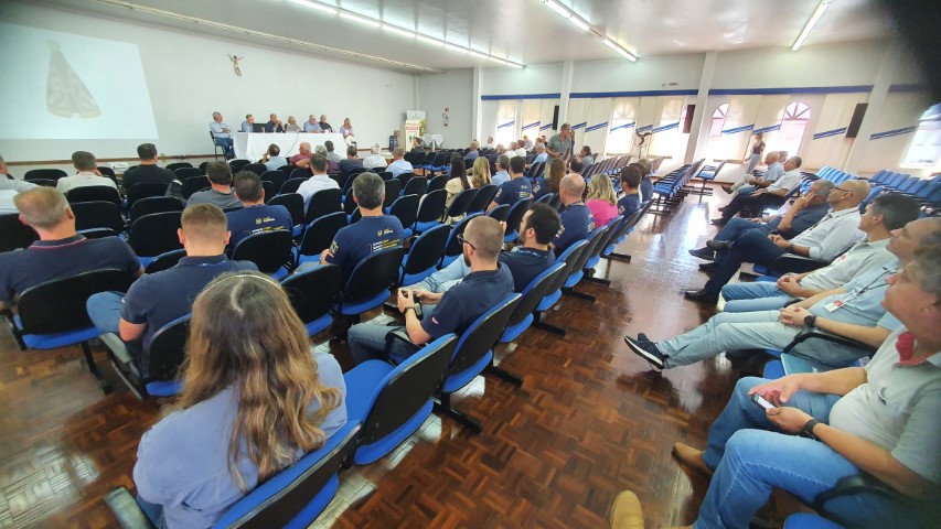 CREDICOOPAVEL: Cooperados aprovam em AGE mudanças que modernizam estatuto 