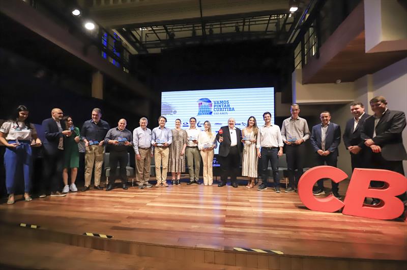 EVENTO: Conheça os vencedores do concurso cultural Vamos Pintar Curitiba
