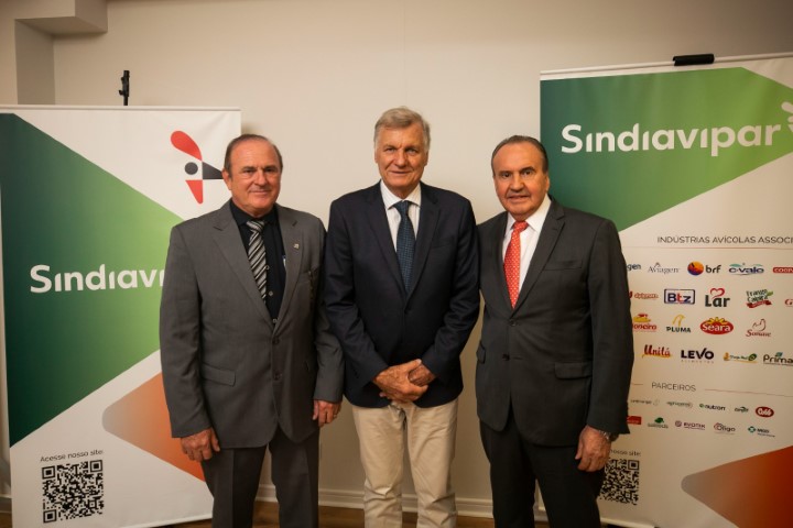 SINDIAVIPAR: Sindicato elege nova presidência
