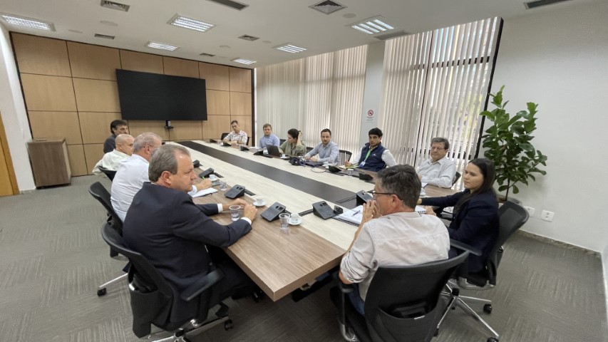 VISITA: Agência de Desenvolvimento Regional é tema de reunião com o secretário Aldo Bona