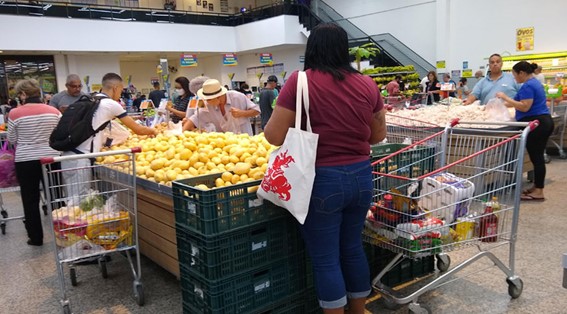 VAREJO: Vendas do comércio desaceleram para -0,1% em fevereiro