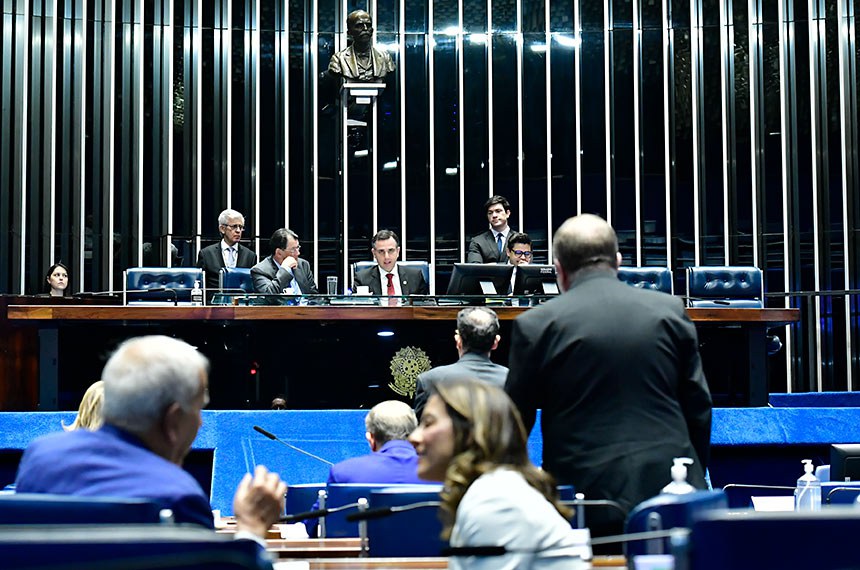 LEGISLATIVO: Aprovado fim do ICMS para trânsito interestadual de produto da mesma empresa