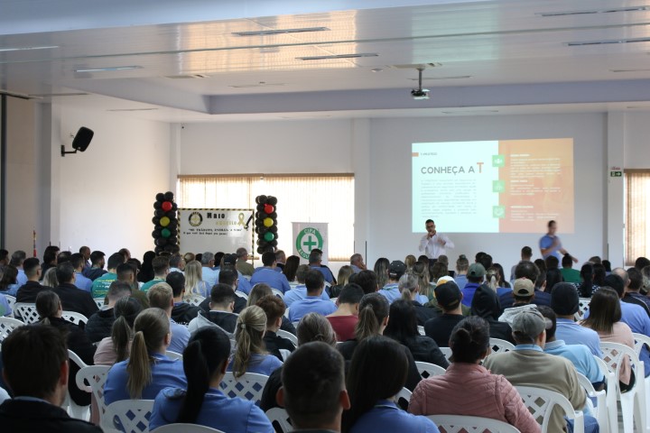 AGRO: Cipa Copagril promove palestra de conscientização sobre o Maio Amarelo