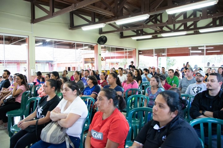 AGRO: Com ação no Colégio Dom Pedro I, Agrária leva Programa Suas Finanças à comunidade de Entre Rios