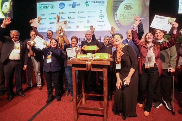 PRÊMIO QUEIJOS DO PR: Cooperativas Frimesa e Witmarsum conquistam 18 premiações