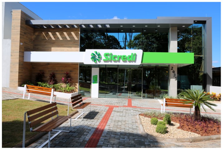 CRÉDITO: Sicredi reinaugura agência em Iporã (PR)