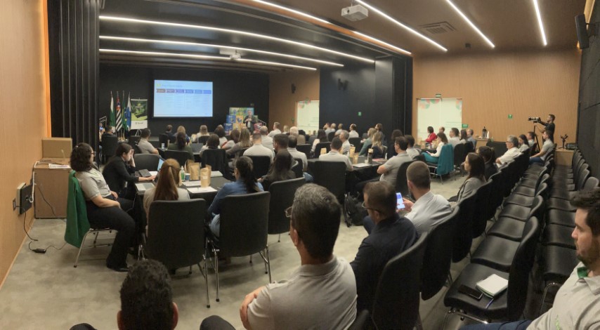 GESTÃO: Sicredi Norte Sul PR/SP realiza nivelamento executivo do Programa ESG+Coop