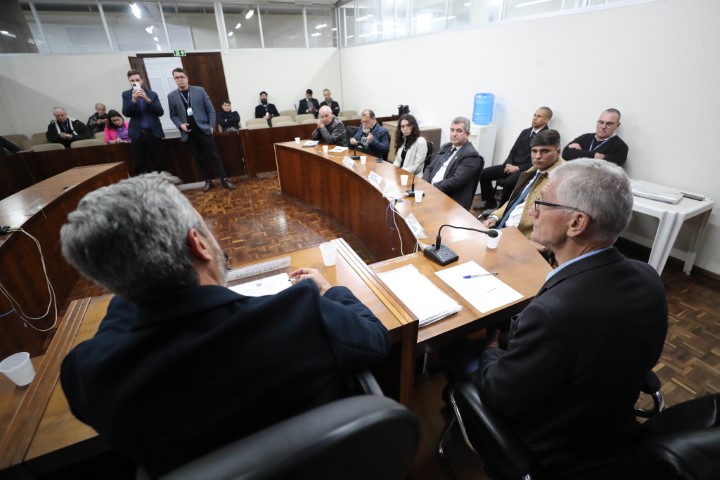 SEAB: Secretaria de Agricultura discute aumento da conectividade no campo com deputados estaduais
