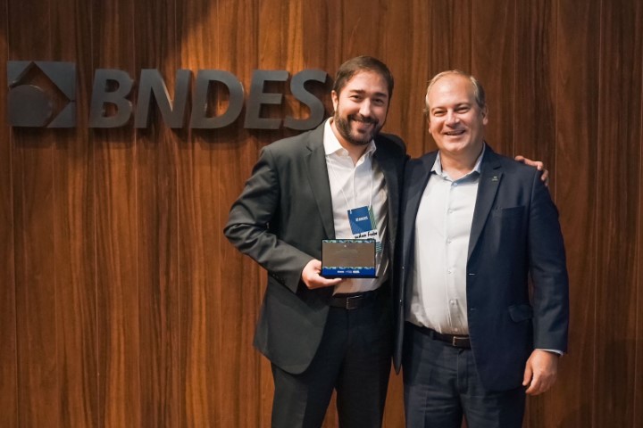CRÉDITO: Sicredi é destaque em ranking de agentes financeiros do BNDES 