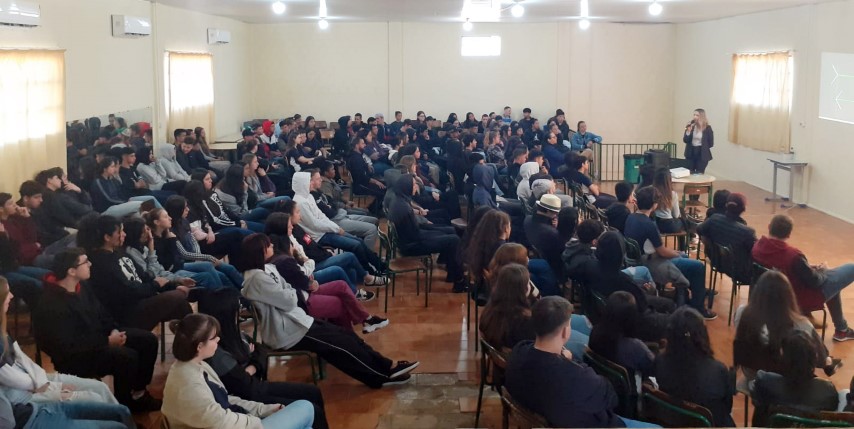 CRÉDITO: Cresce número de pessoas impactadas com ações de educação financeira da Sicredi Parque