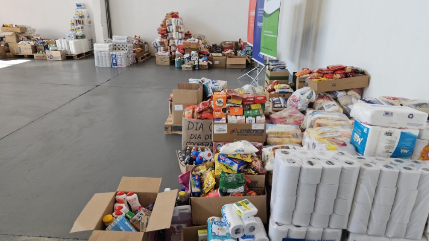 DIA C: Cooperativas arrecadam seis mil donativos em ação do Dia de Cooperar, em Cascavel